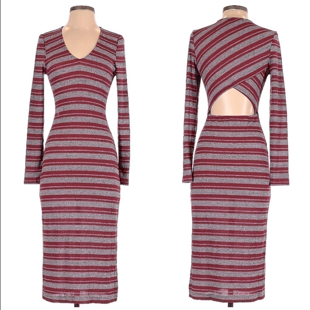 Just Fab Long Sleeve Open Back Dress | SIZE XS